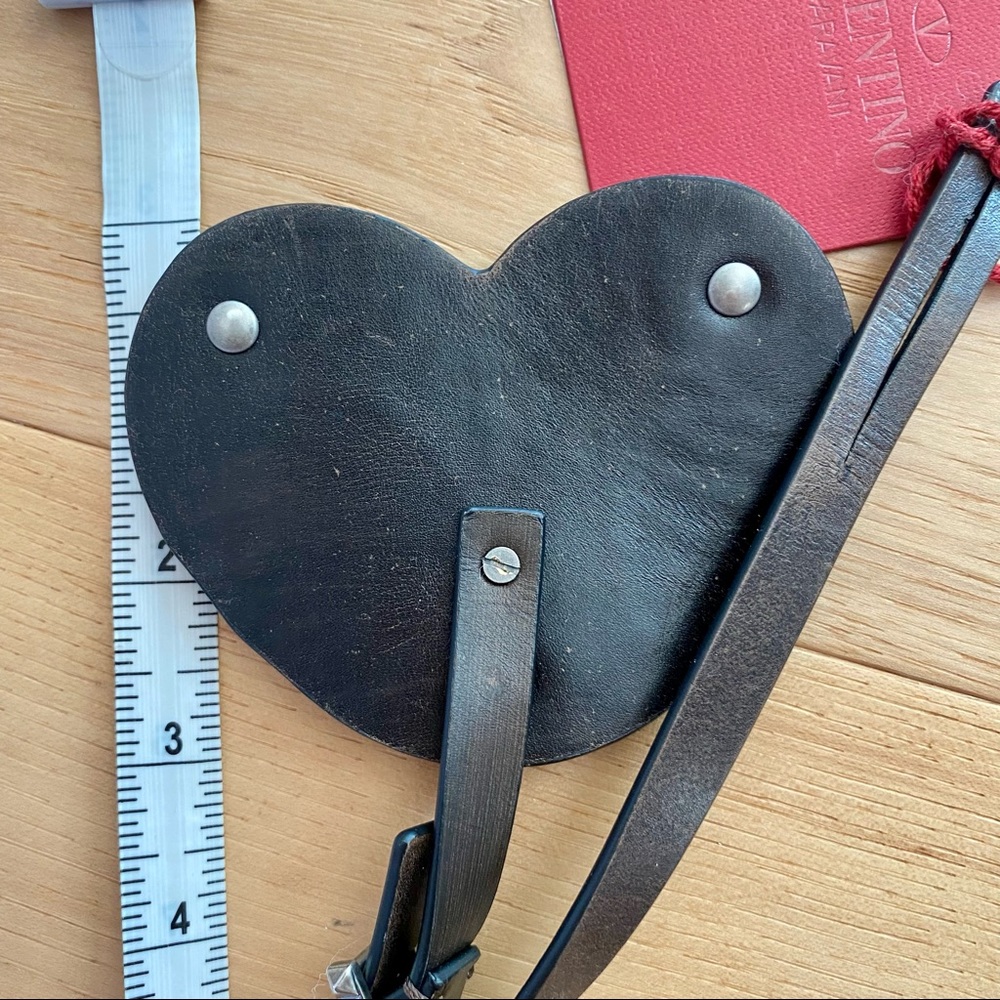 Valentino Garavani Leather Heart Bag Charm/Key Charm NWT - Picture 8 of 16